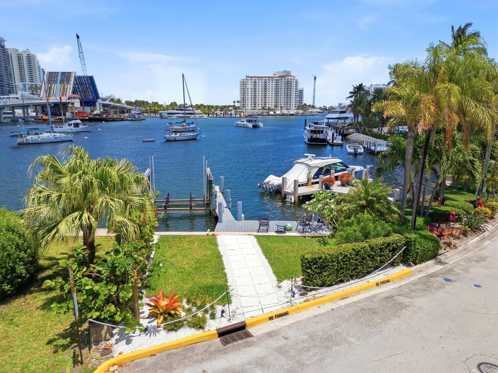 325 Poinciana Drive, Fort Lauderdale, FL 33301 — zdjęcie 2