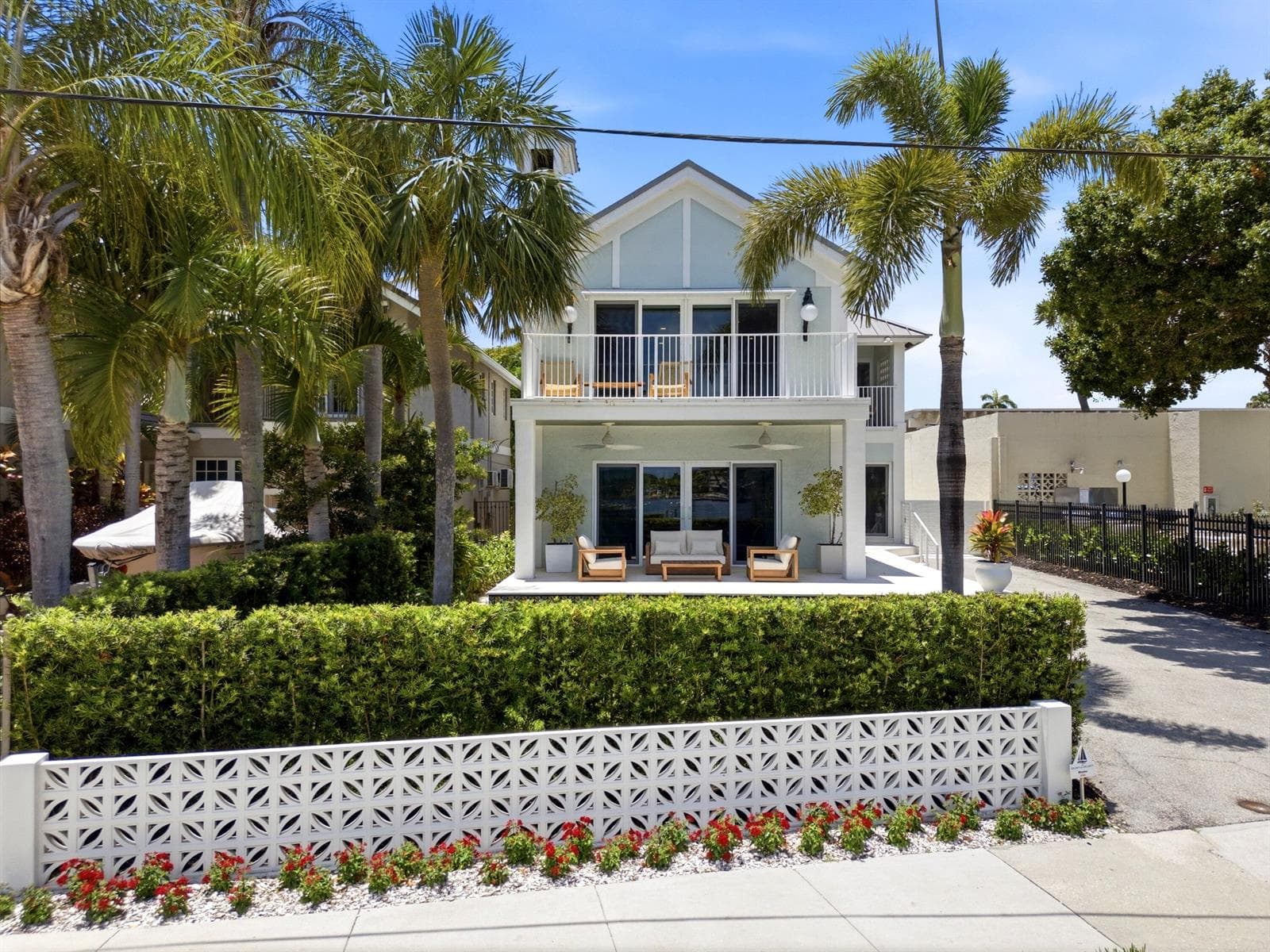 325 Poinciana Drive, Fort Lauderdale, FL 33301 — zdjęcie 3