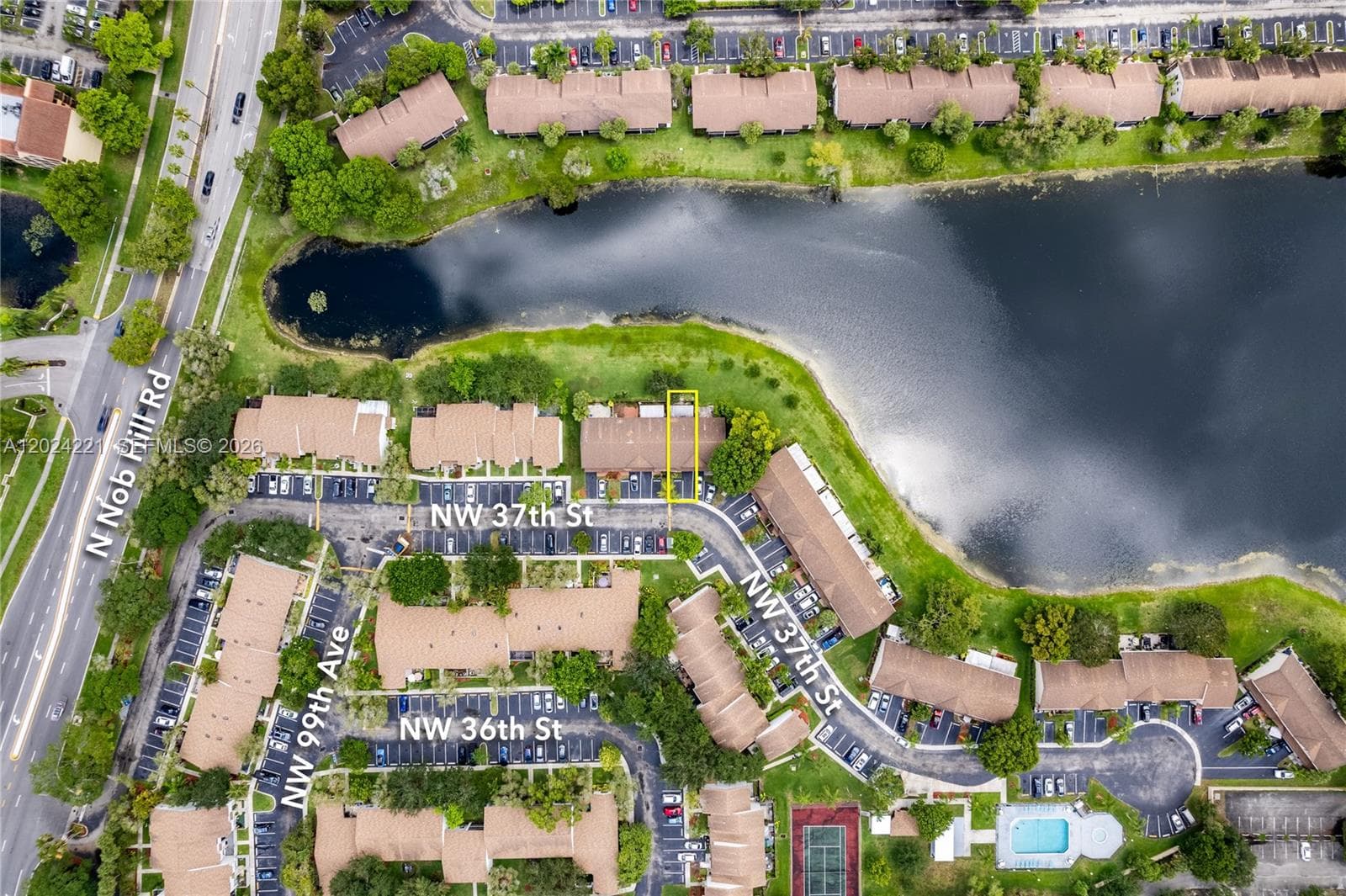 9803 NW 37th St, Sunrise, FL 33351 — zdjęcie 2