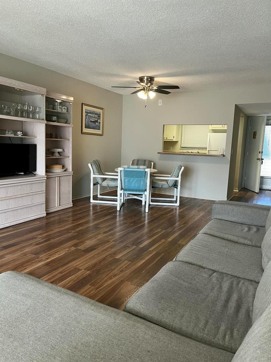 12002 Poinciana Boulevard # 204, Royal Palm Beach, FL 33411 — zdjęcie 3