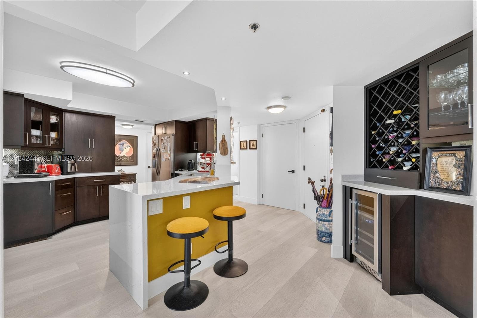 300 Three Islands Blvd # 710, Hallandale Beach, FL 33009 — zdjęcie 4