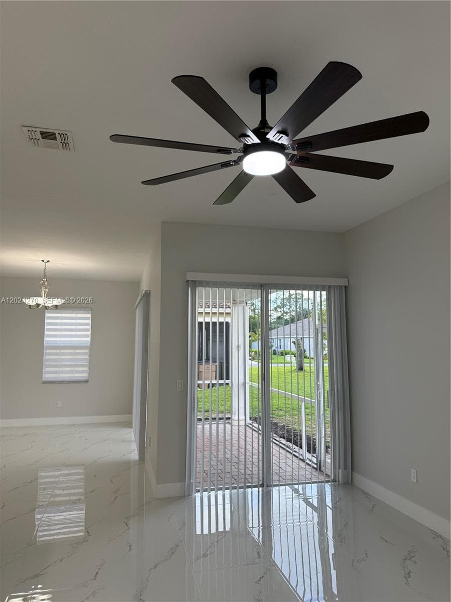 9135 Leatherwood Loop, Lehigh Acres, FL 33936 — zdjęcie 5