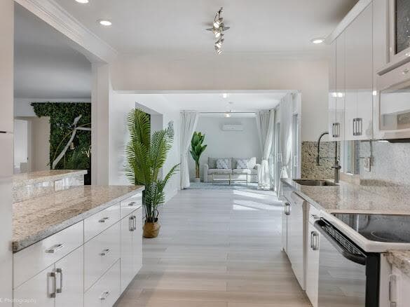 1250 Arthur Street, Hollywood, FL 33019 — zdjęcie 3
