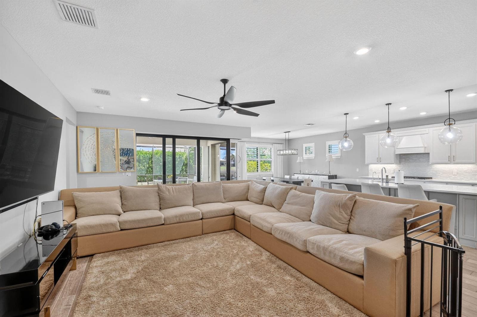 8433 Vaulting Drive, Lake Worth, FL 33467 — zdjęcie 2