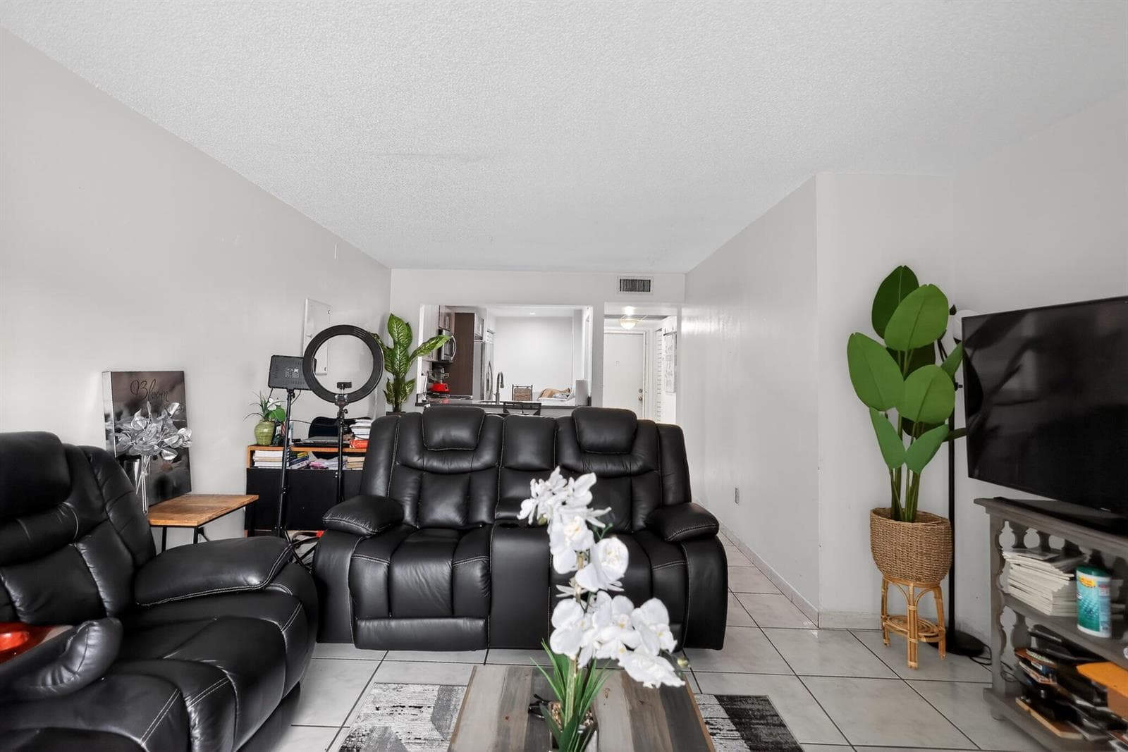 20805 NE 8th Court # 101-21, Miami, FL 33179 — zdjęcie 4