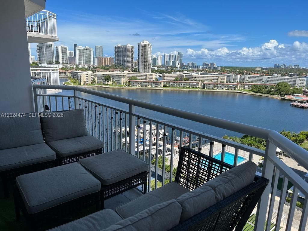 18061 Biscayne Blvd # 1404, Aventura, FL 33160 — zdjęcie 3