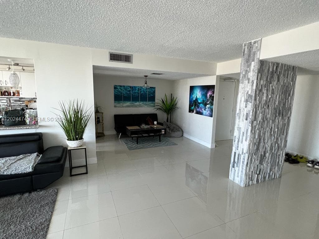 18061 Biscayne Blvd # 1404, Aventura, FL 33160 — zdjęcie 5