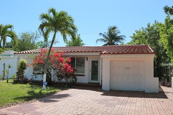 1380 71st St, Miami Beach, FL 33141 — zdjęcie 2