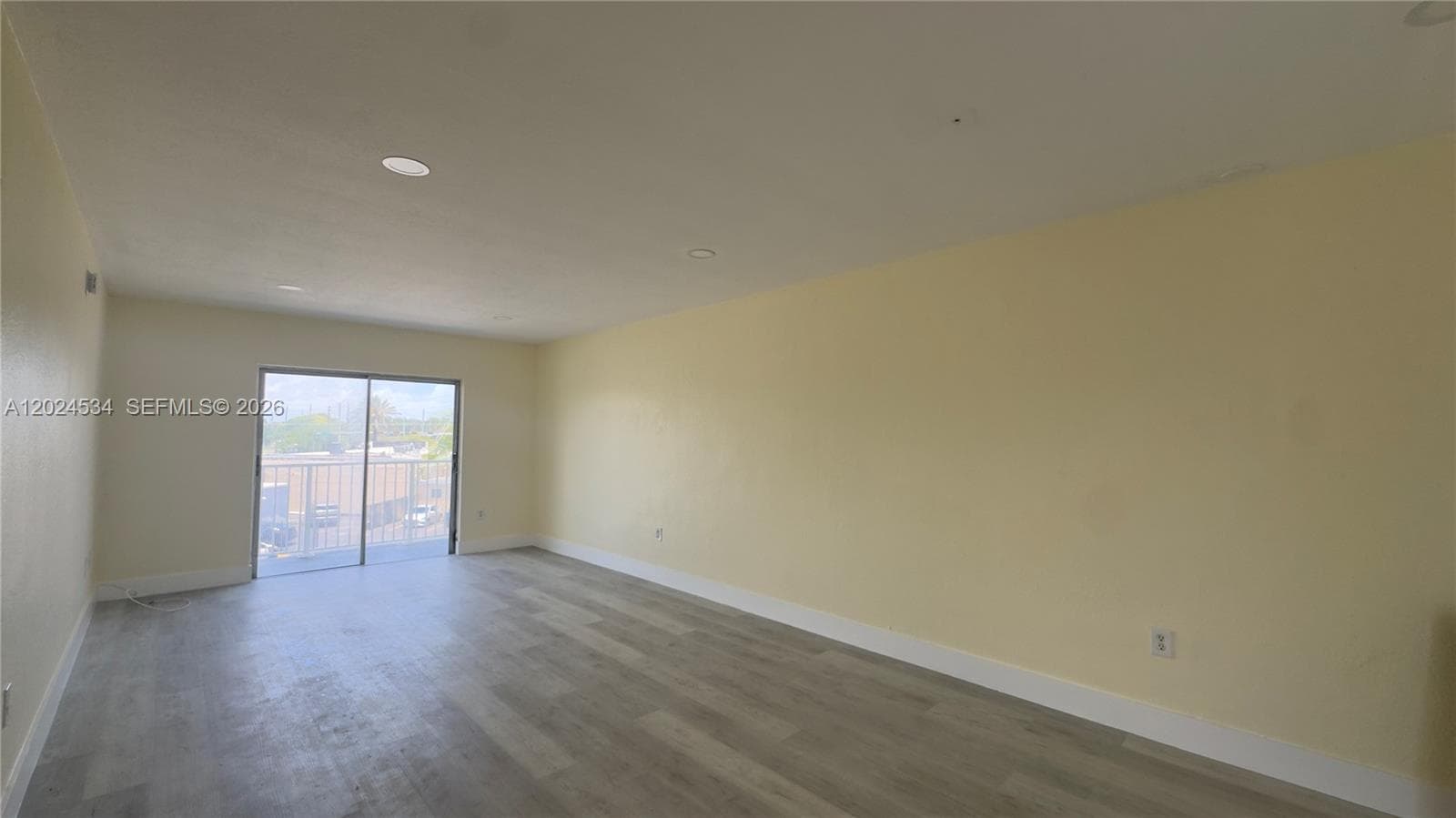 12890 NE 8th Ave # 302, North Miami, FL 33161 — zdjęcie 3