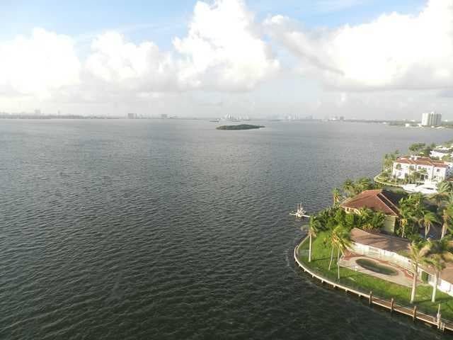 11930 N Bayshore Drive N # 706, North Miami, FL 33181 — zdjęcie 5