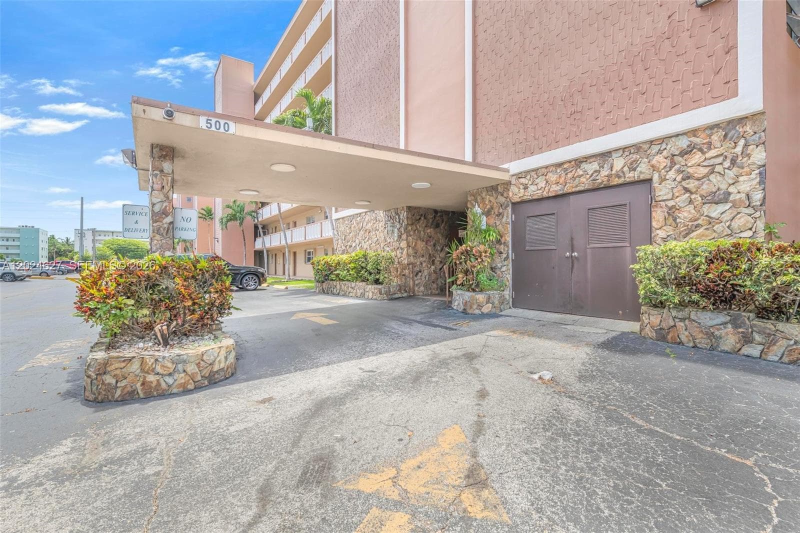 500 NE 12th Ave # 407, Hallandale Beach, FL 33009 — zdjęcie 2