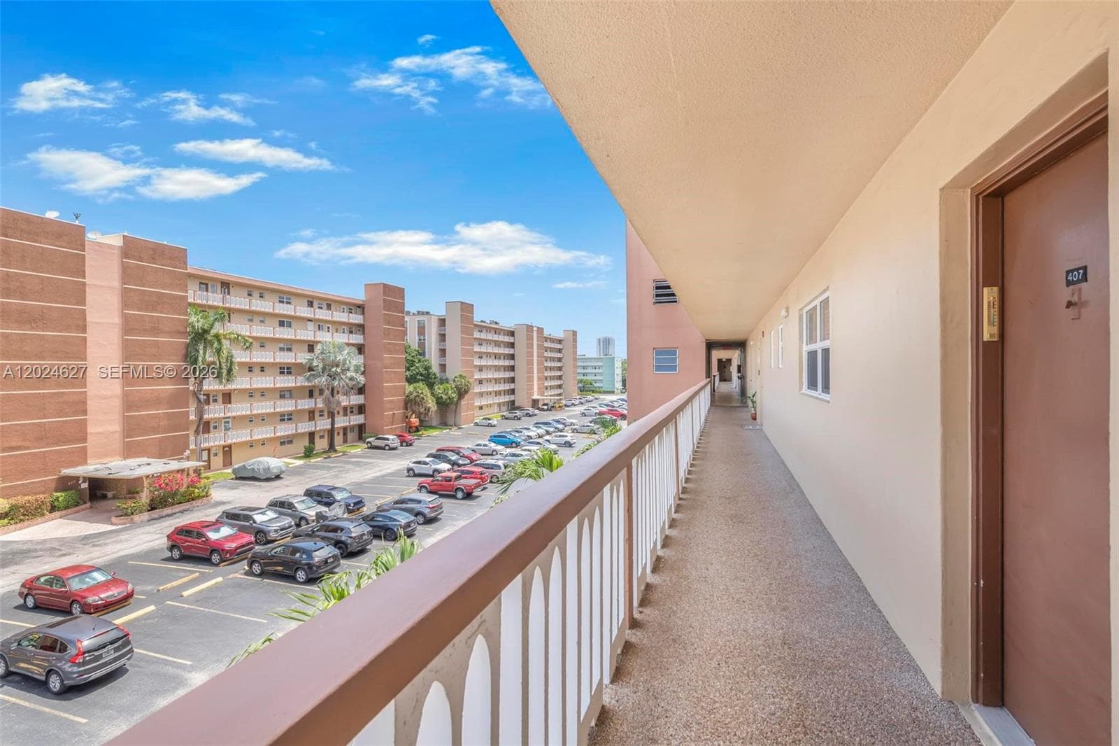 500 NE 12th Ave # 407, Hallandale Beach, FL 33009 — zdjęcie 4