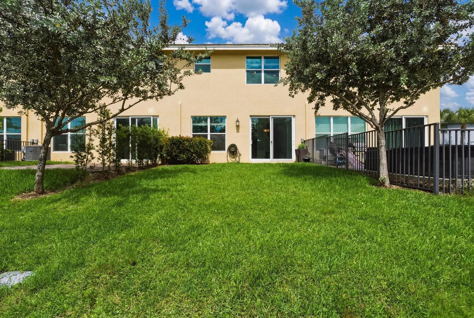 4364 Veleiros Avenue, Deerfield Beach, FL 33064 — zdjęcie 2