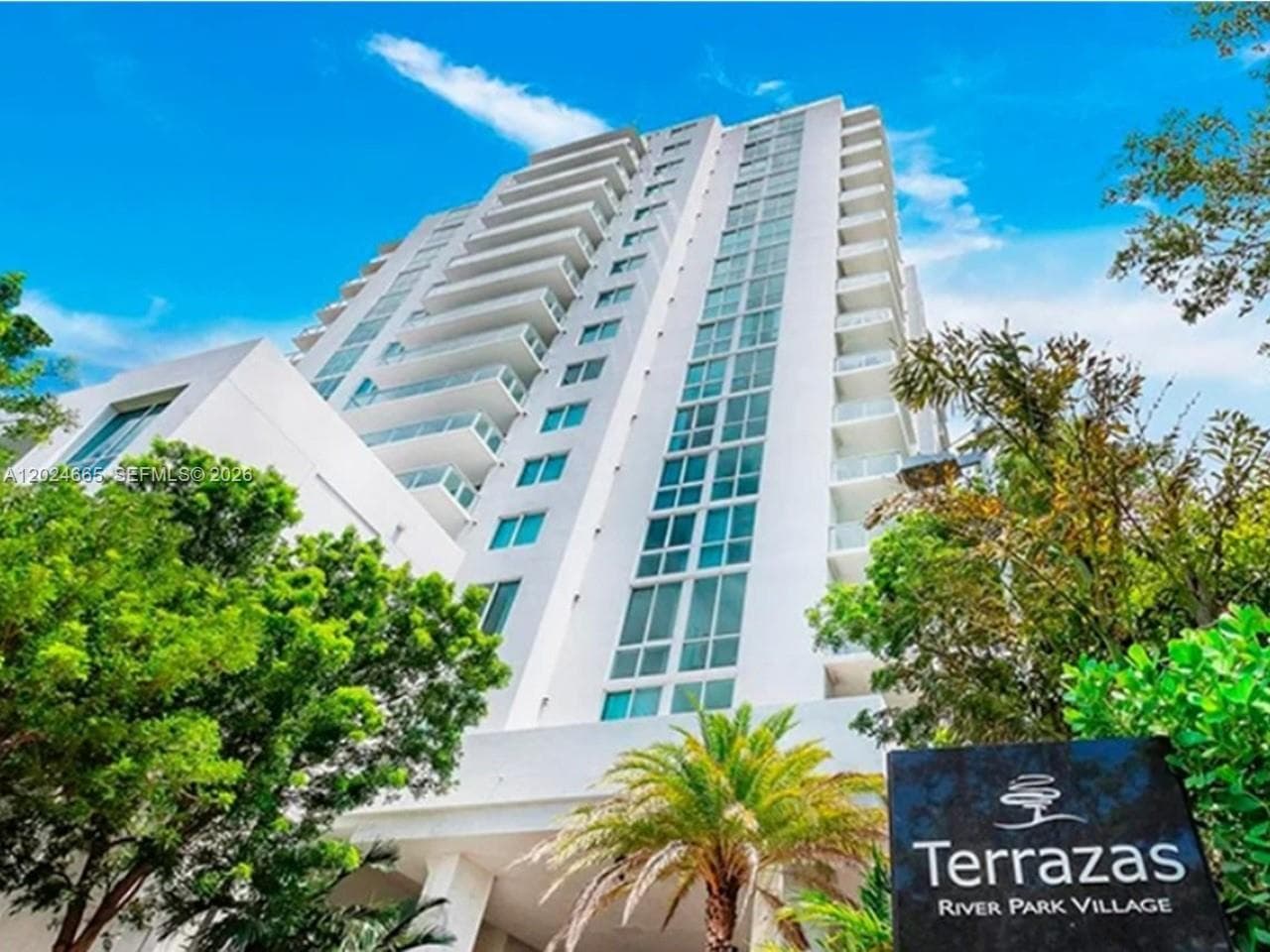 1861 NW S River Dr # 2008, Miami, FL 33125 — zdjęcie 3