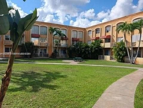 18111 NW 68th Ave # F203, Hialeah, FL 33015 — zdjęcie 4