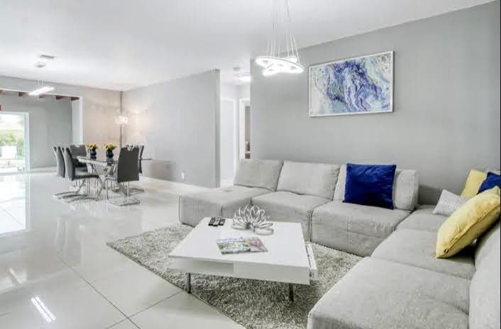 1905 N 45th Avenue, Hollywood, FL 33021 — zdjęcie 3