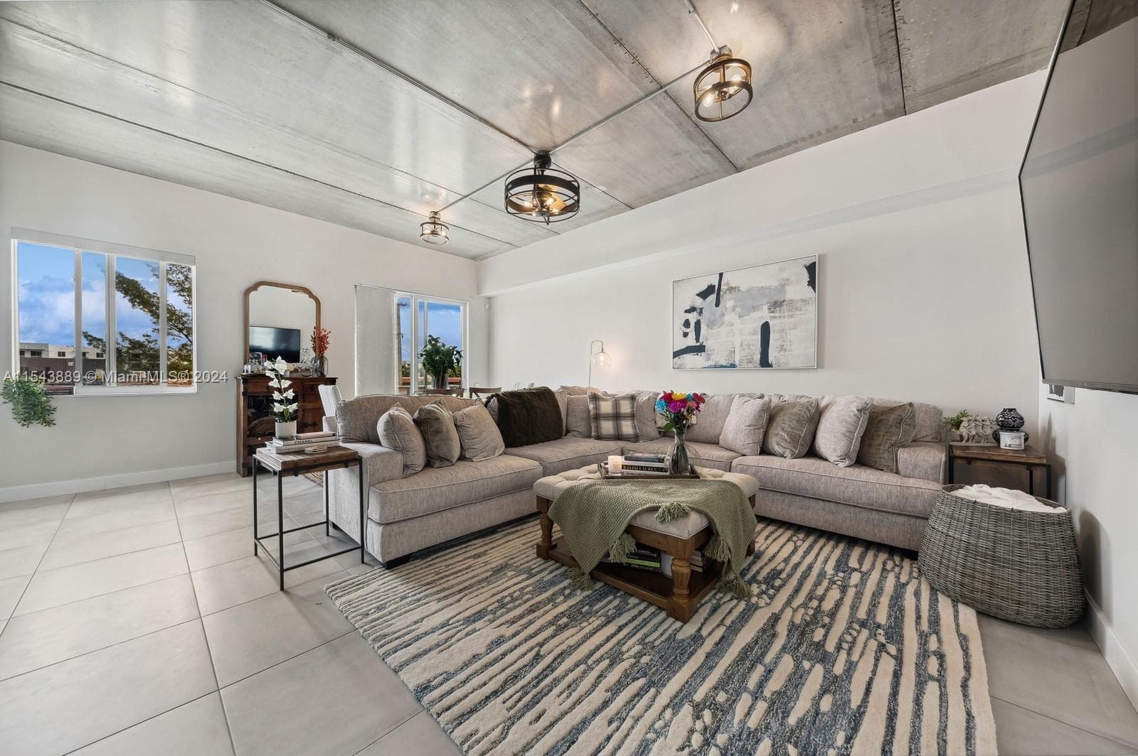 111 SE 2nd Street # 201, Delray Beach, FL 33444 — zdjęcie 2