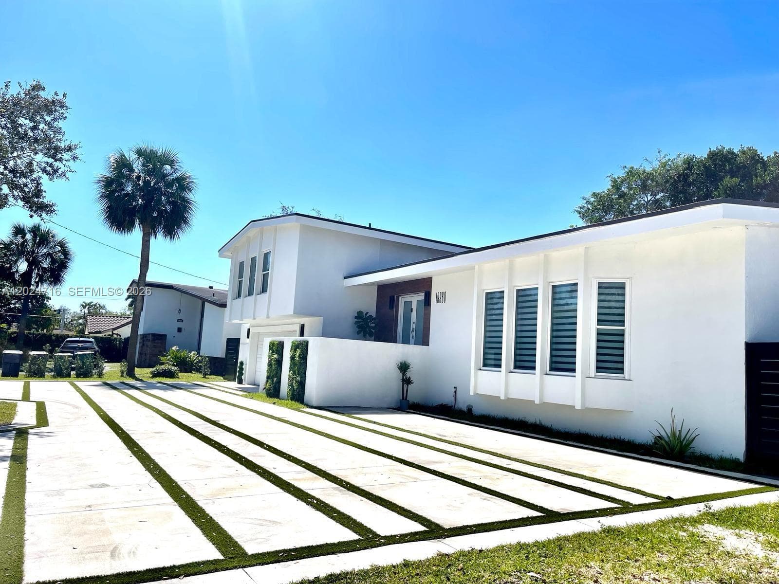 19960 Highland Lakes Blvd, Miami, FL 33179 — zdjęcie 4
