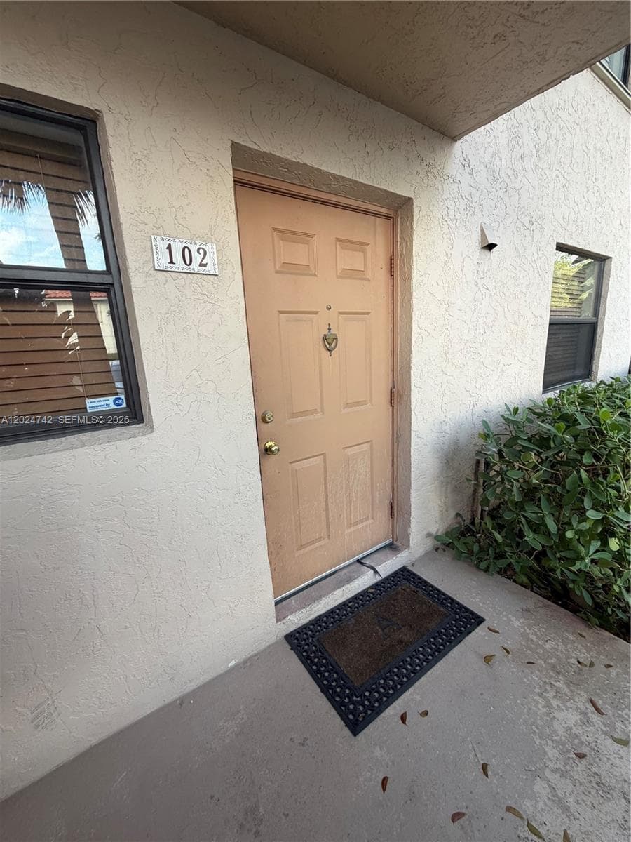 15718 E Waterside Cir # 102, Sunrise, FL 33326 — zdjęcie 2
