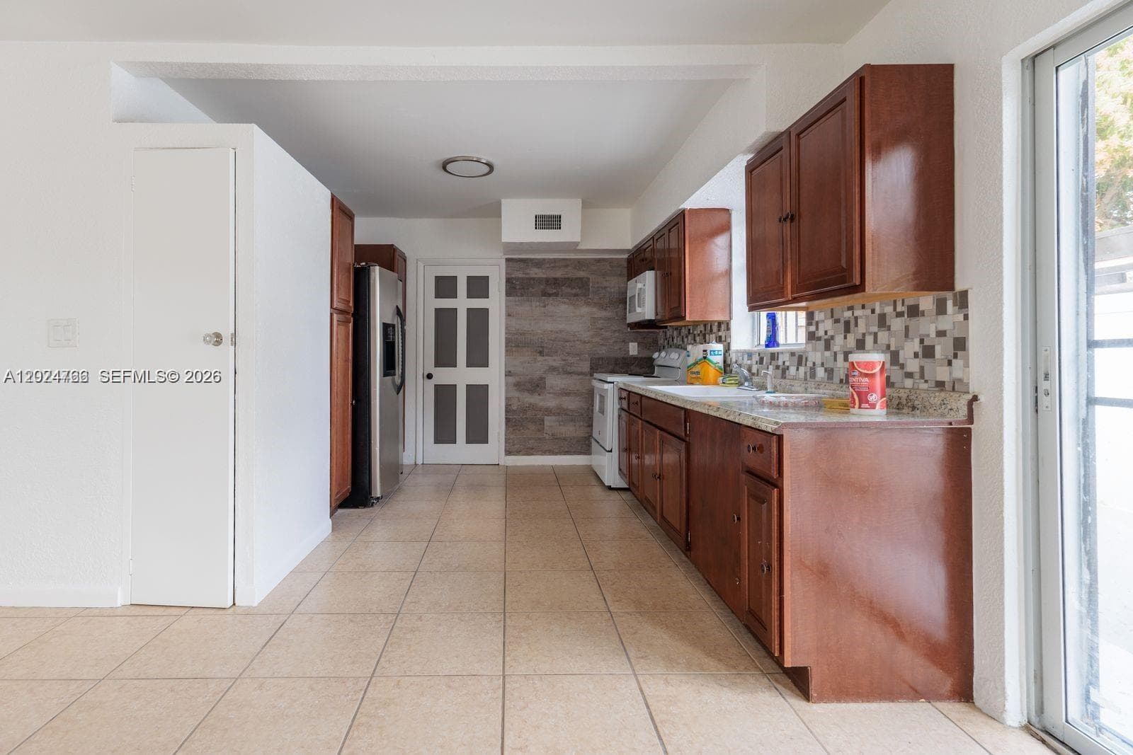 1301 NE 153rd St # 1301, North Miami Beach, FL 33162 — zdjęcie 4
