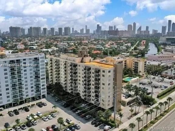 2903 N Miami Beach Blvd # 907, North Miami Beach, FL 33160 — zdjęcie 4