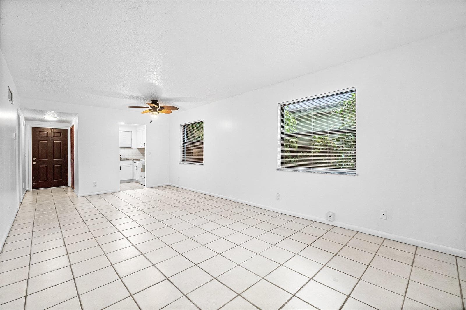 626 N Federal Highway # Unit 3, FL 33460 — zdjęcie 5