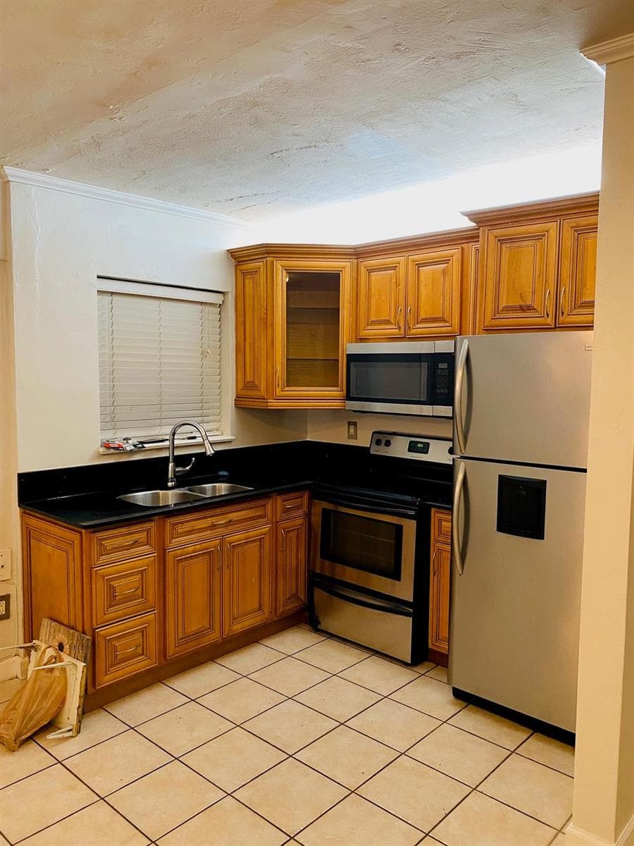 1301 N 12th Court # 12a, Hollywood, FL 33019 — zdjęcie 3