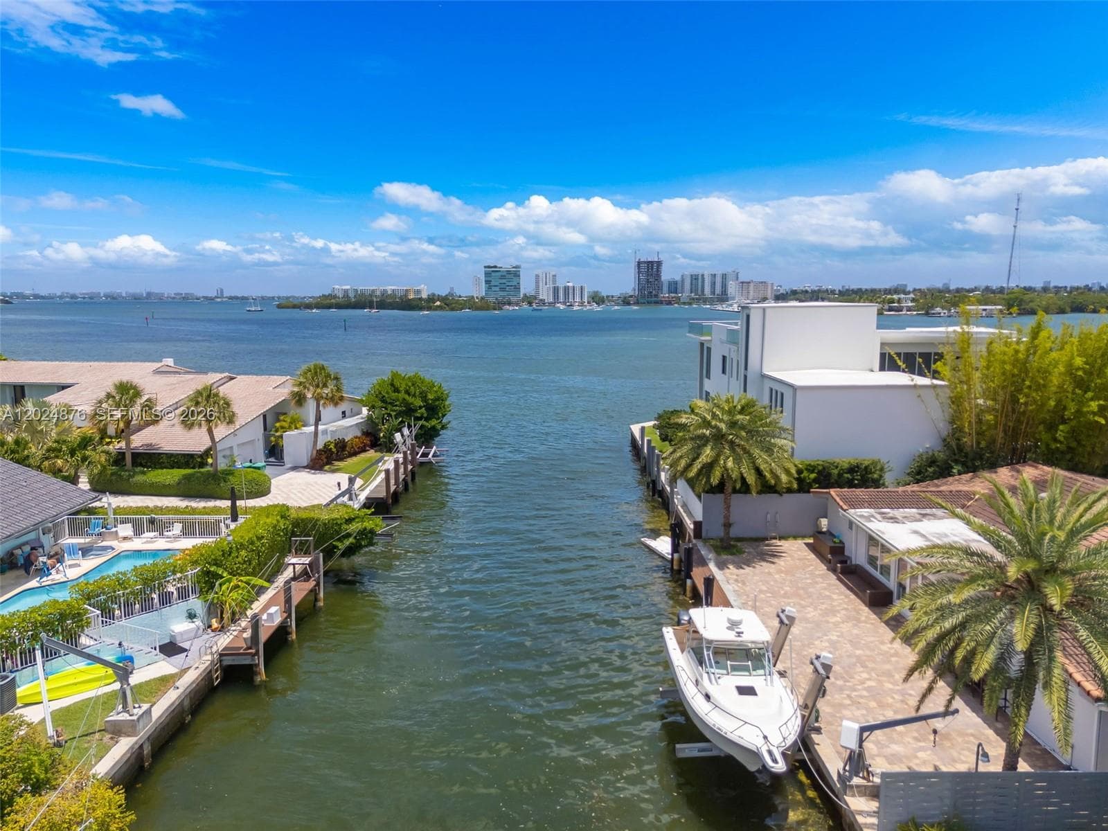 1261 NE 82nd St, Miami, FL 33138 — zdjęcie 2