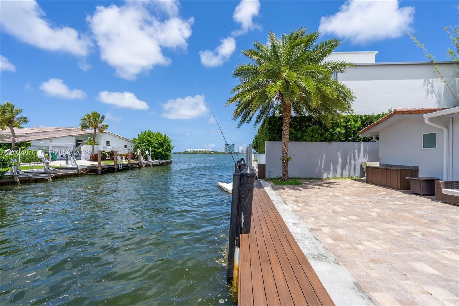 1261 NE 82nd St, Miami, FL 33138 — zdjęcie 5