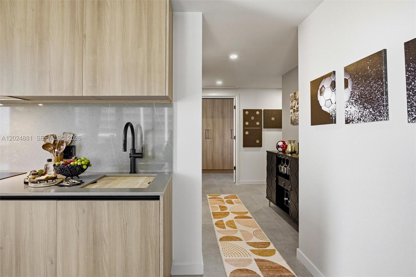 121 NE 5th St # 1712, Miami, FL 33132 — zdjęcie 4