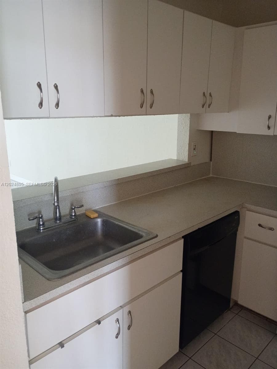 3399 Foxcroft Rd # 208, Miramar, FL 33025 — zdjęcie 4