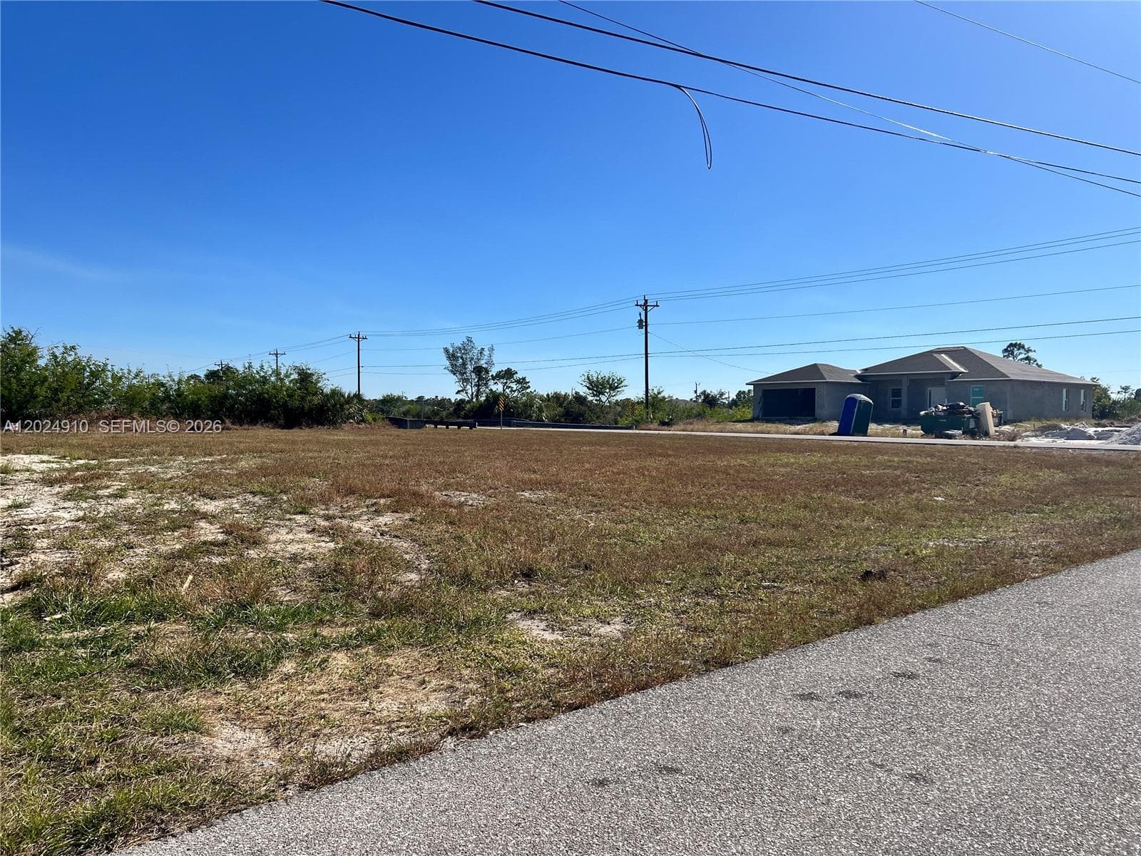 3239 NE 9 Avenue, Cape Coral, FL 33909 — zdjęcie 3