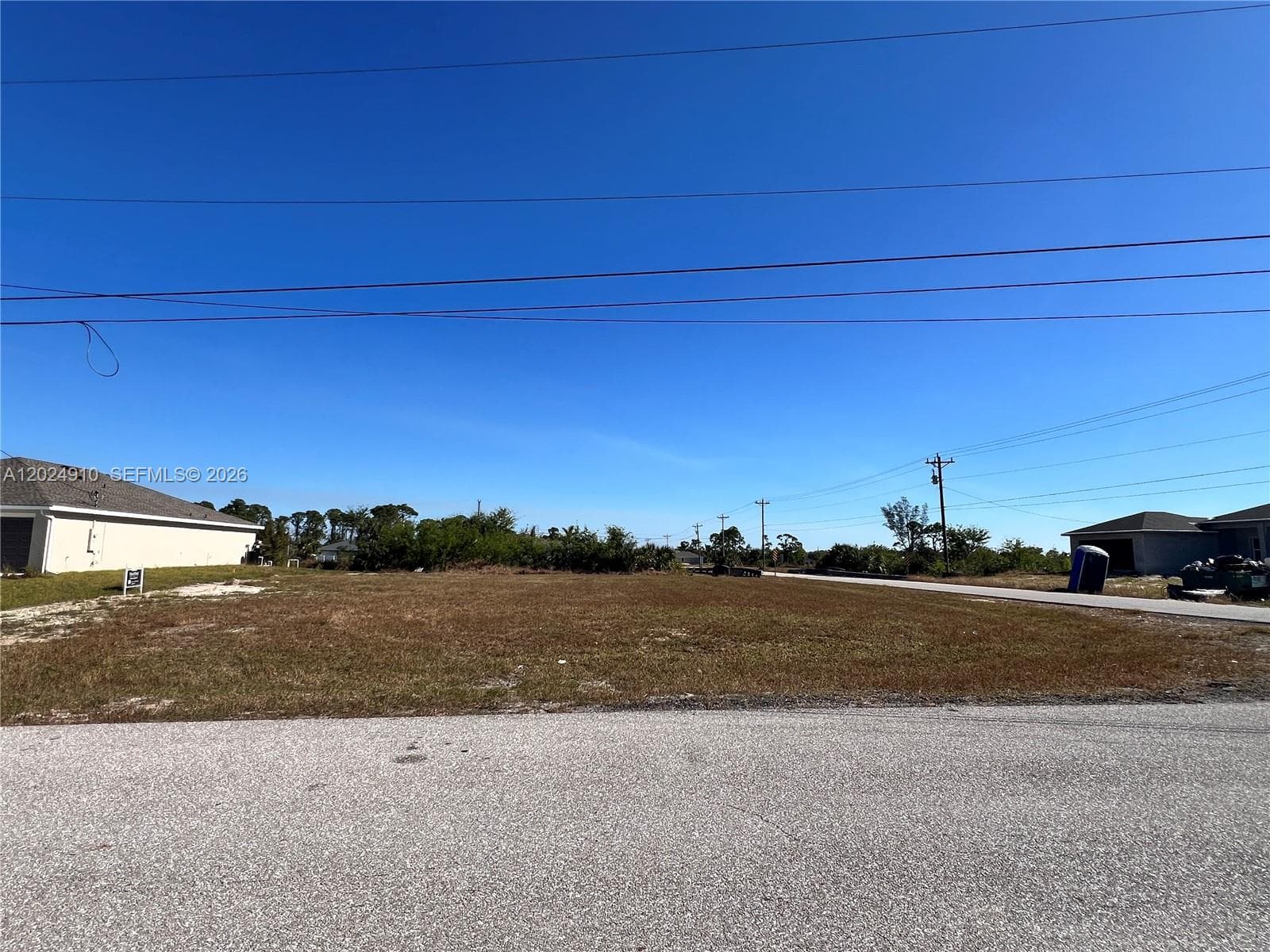 3239 NE 9 Avenue, Cape Coral, FL 33909 — zdjęcie 4
