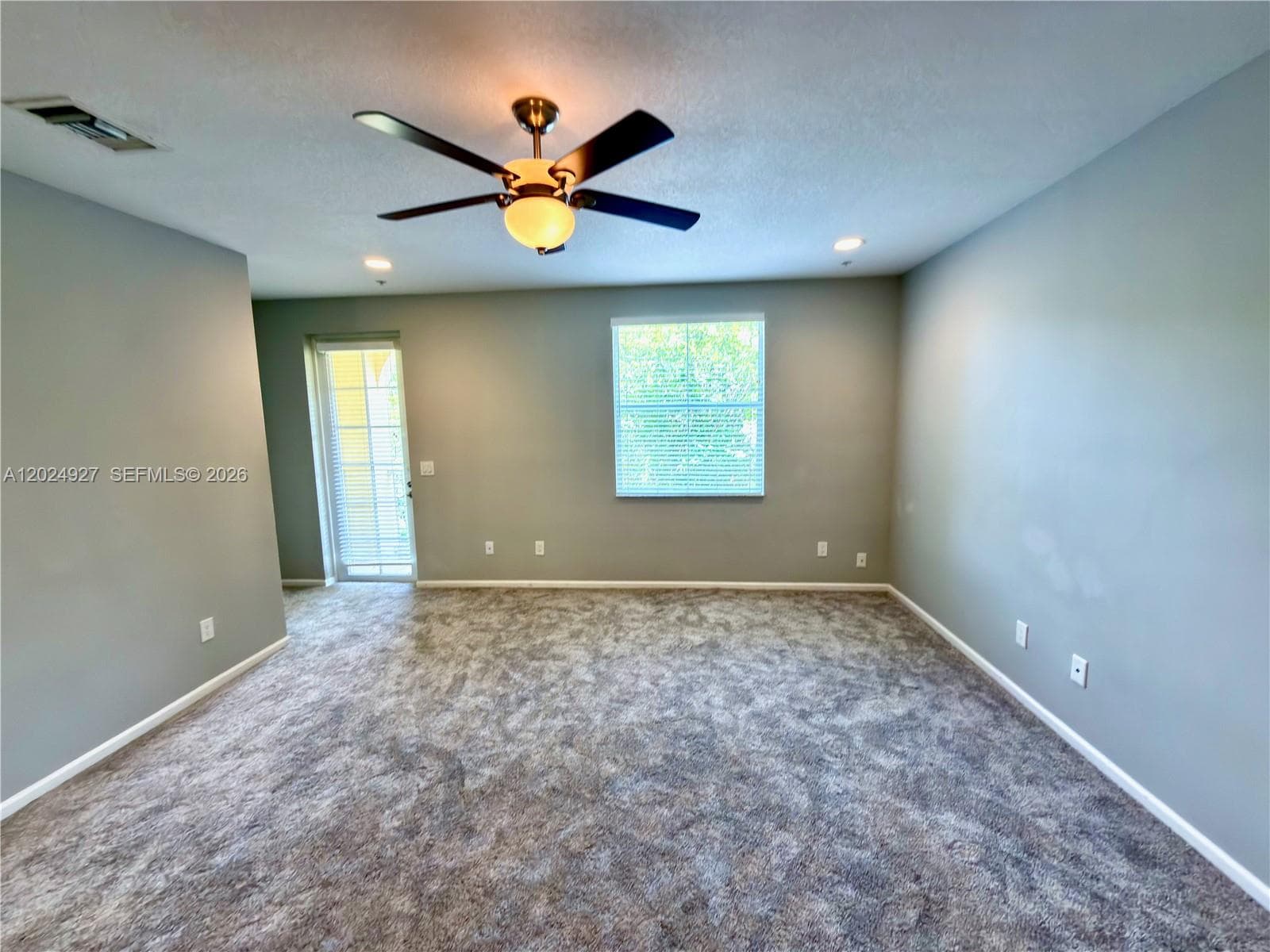 3909 White Peacock Ln, Coconut Creek, FL 33073 — zdjęcie 5