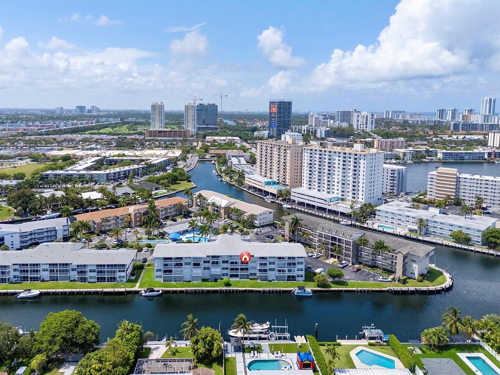 455 Paradise Isle Boulevard # 404, Hallandale Beach, FL 33009 — zdjęcie 4