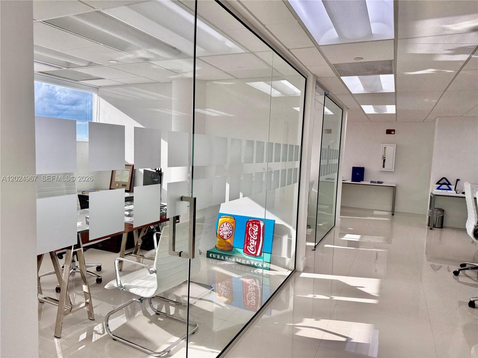 2100 Ponce De Leon Blvd # 1050, Coral Gables, FL 33134 — zdjęcie 4