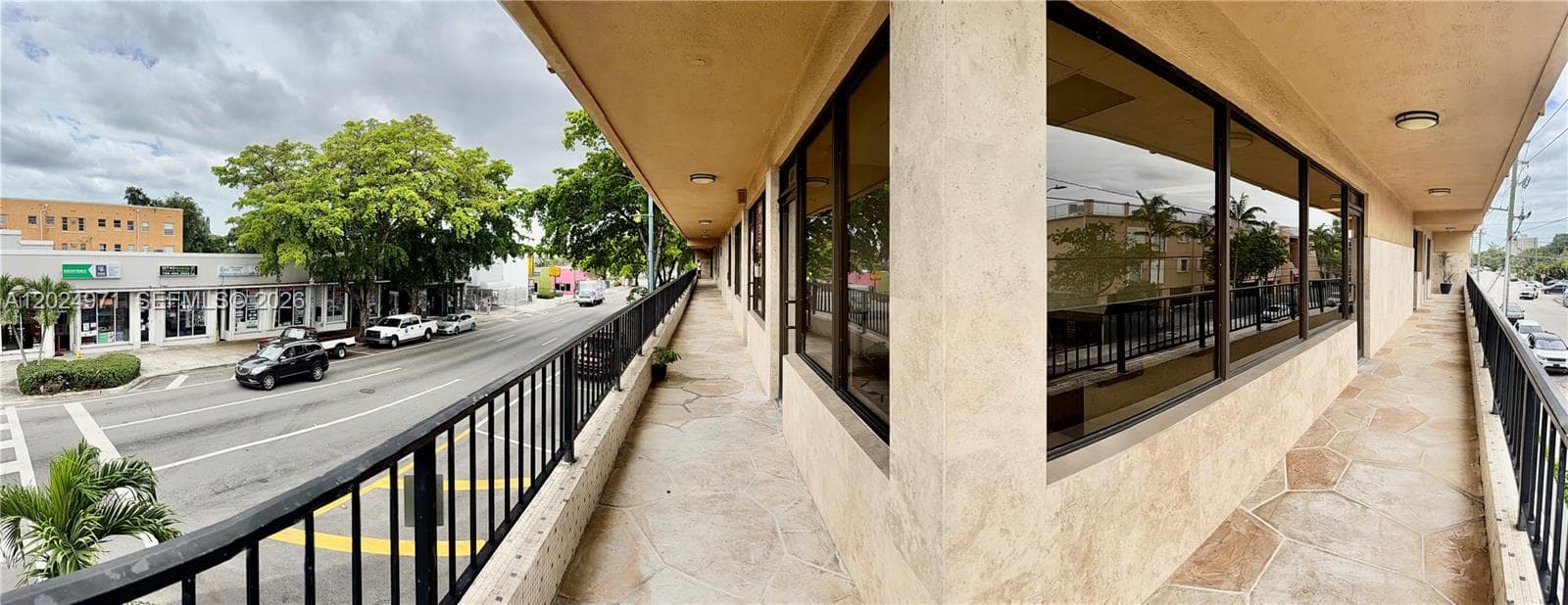 1101 SW 8th St # 203, Miami, FL 33130 — zdjęcie 3
