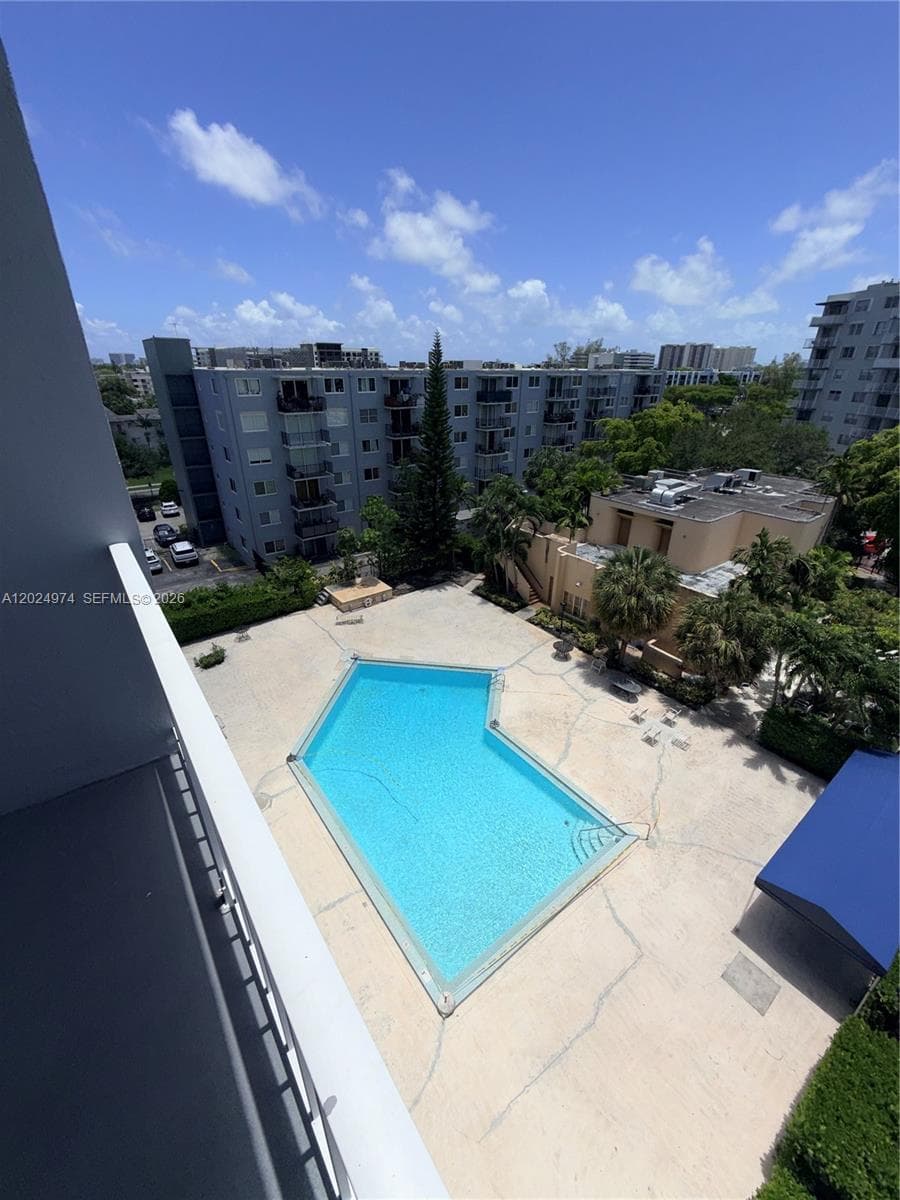 1470 NE 125th Ter # 605, North Miami, FL 33161 — zdjęcie 3