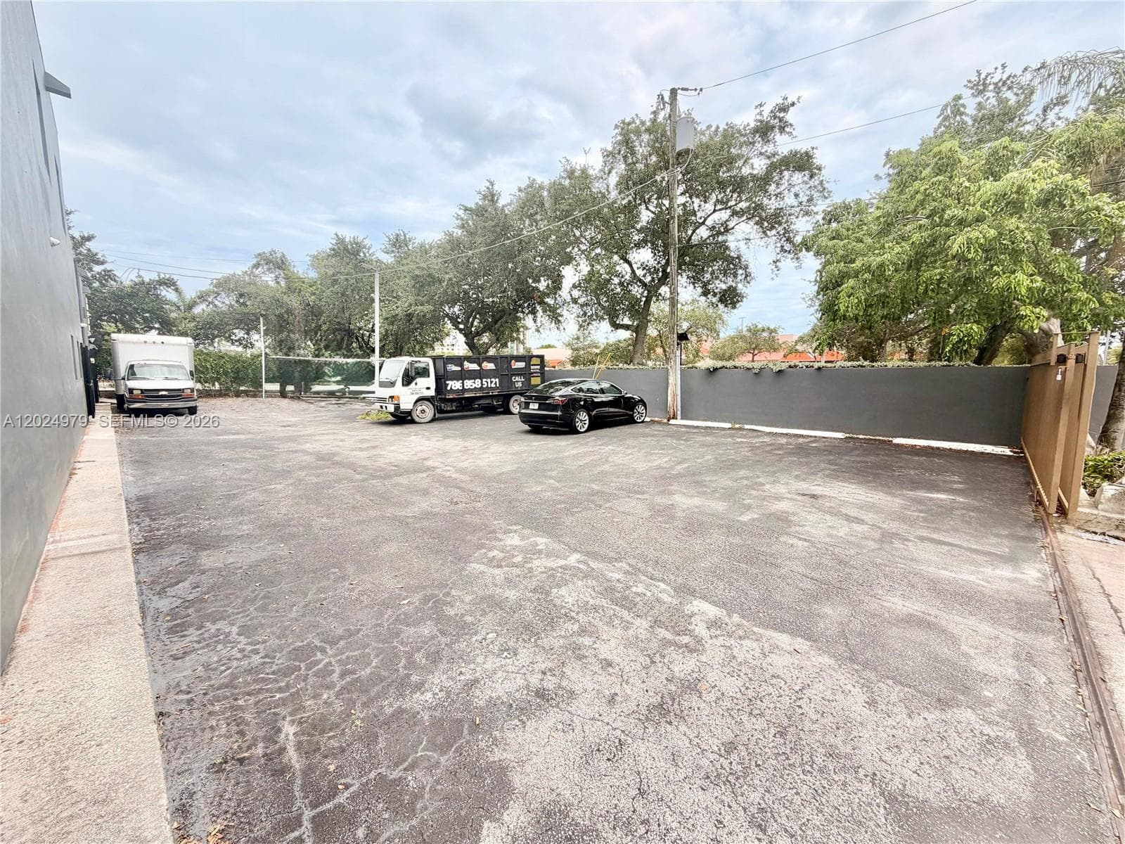 3080 SW 8th St, Miami, FL 33135 — zdjęcie 5