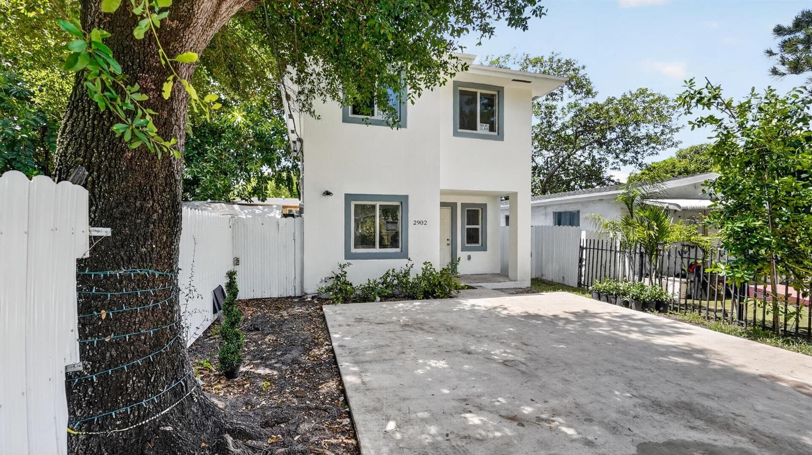 2902 NW 44th Street, Miami, FL 33142 — zdjęcie 2