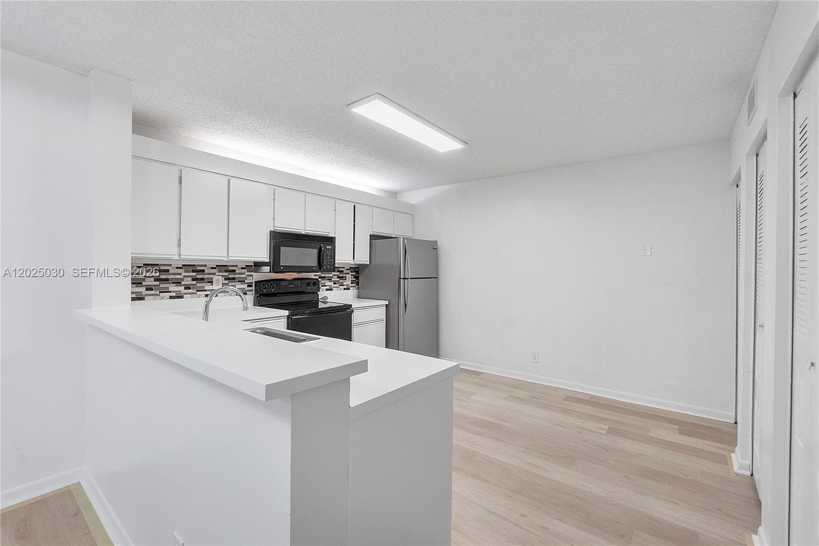 5661 Riverside Dr # 103B7, Coral Springs, FL 33067 — zdjęcie 2