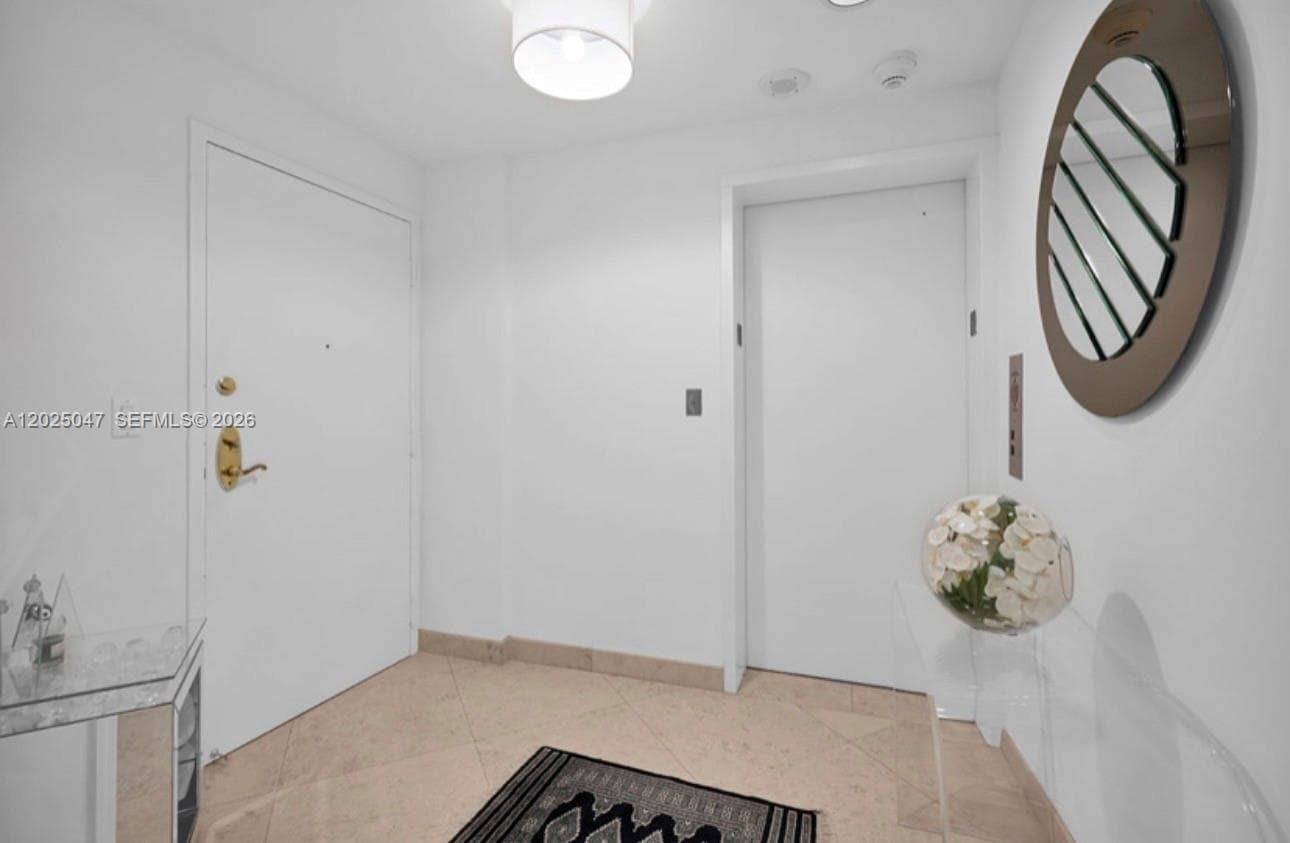9601 Collins Ave # 403, Bal Harbour, FL 33154 — zdjęcie 2