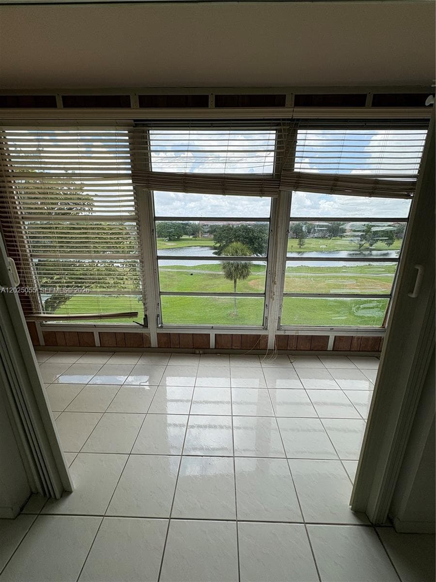 101 SW 132nd Way # 404J, Pembroke Pines, FL 33027 — zdjęcie 3
