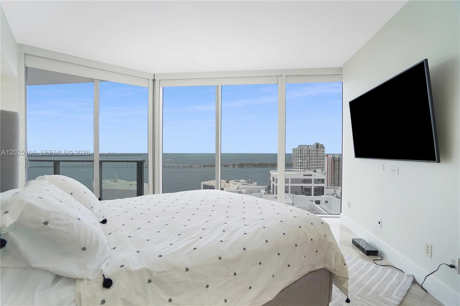 1300 Brickell Bay Dr # 3402, Miami, FL 33131 — zdjęcie 2