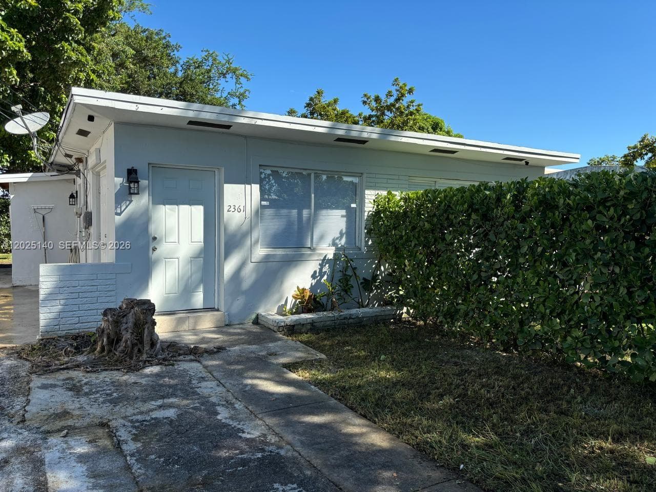 2359 NW 32nd St, Miami, FL 33142 — zdjęcie 2