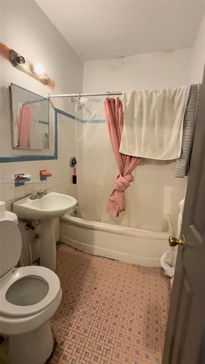110 NW 52nd St, Miami, FL 33127 — zdjęcie 5
