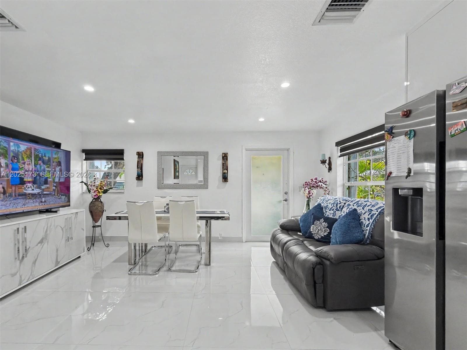 1901 NW 153rd St, Miami Gardens, FL 33054 — zdjęcie 3
