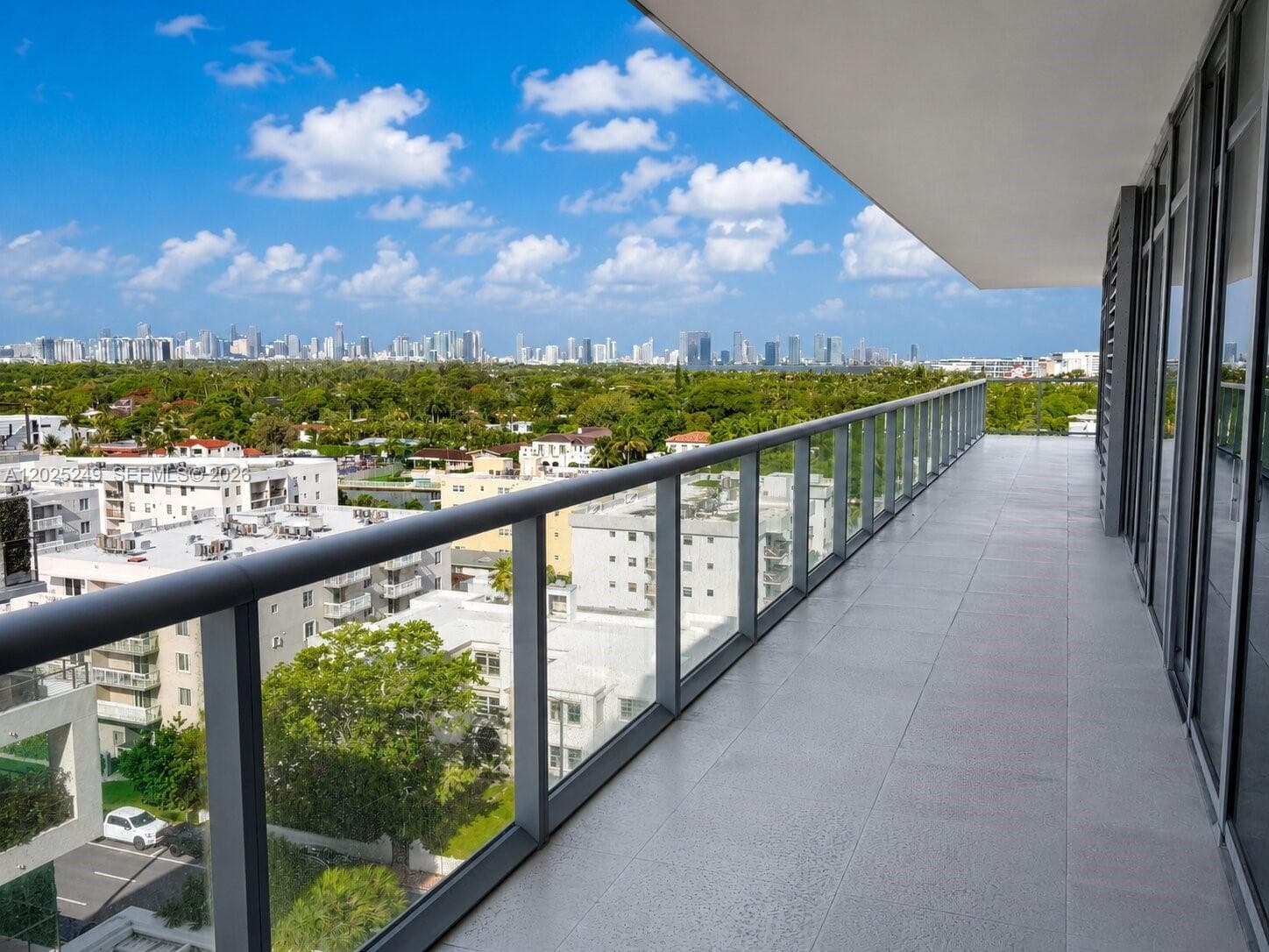 3737 Collins Ave # S-1003, Miami Beach, FL 33140 — zdjęcie 3