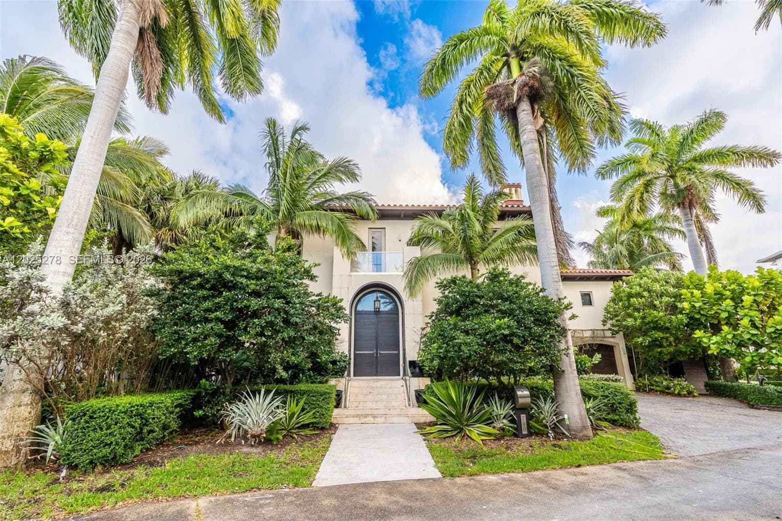 760 S Mashta Dr, Key Biscayne, FL 33149 — zdjęcie 2