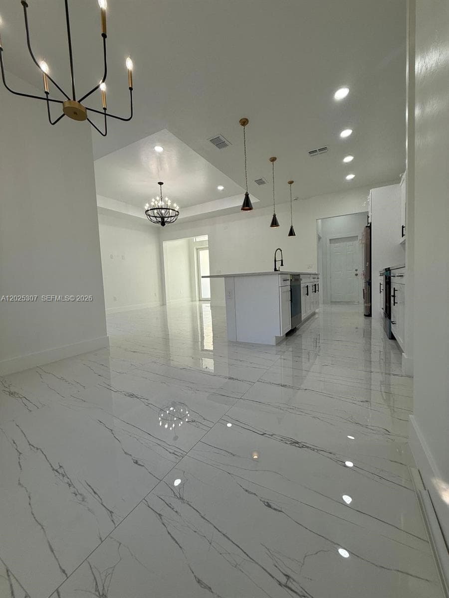 4007 E 13 ST, Lehigh Acres, FL 33972 — zdjęcie 3